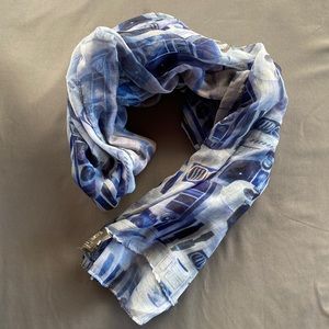 Bioworld R2-D2 Star Wars Fashion Scarf